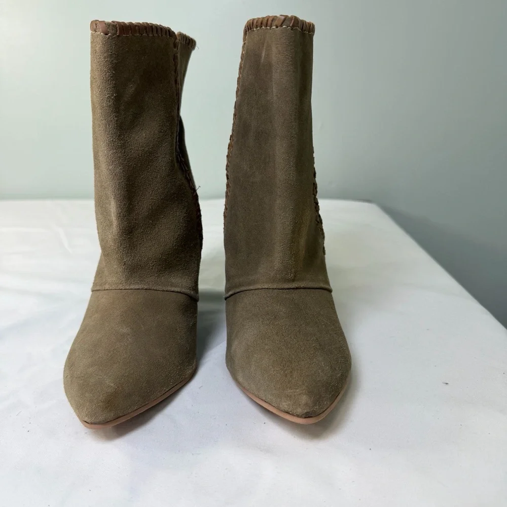 Charles by Charles David Naya Size 6.5 Tan‎ Brown Suede Wedge Booties